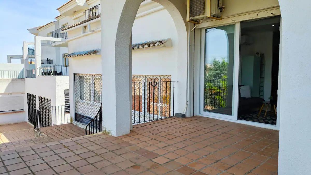 La Cova Apartment