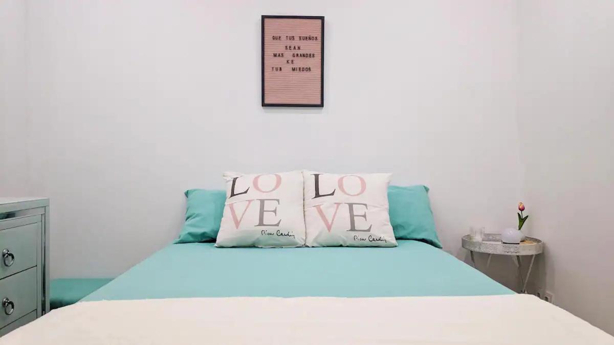 La Cova Apartment *
